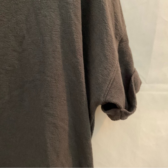 Candance Cameron Bure French Terry Top Charcoal 1X - Picture 2 of 7